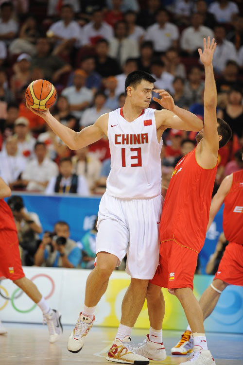 德转评年度最佳阵容：姆巴佩、亚马尔领衔，巴黎3人入选（德转年度最佳阵容出炉：姆巴佩、亚马尔领衔，巴黎三将上榜）