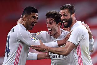 经纪人：若有球队有意圣地亚哥很正常，但他没离开米兰的想法（经纪人：球队有意圣地亚哥不意外，他无意离开米兰）