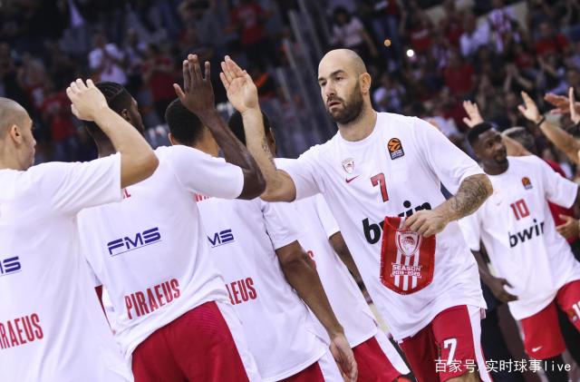 意媒：菲尔克鲁格被推荐给米兰和罗马，但两家俱乐部兴趣不大（意媒：菲尔克鲁格被推介至米兰与罗马，两家俱乐部兴趣有限）