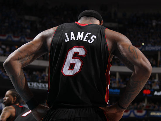 现场球迷的嘘声？贝林：那是他们的权利，毕竟门票不便宜（谈现场嘘声，贝林：球迷有权表达，毕竟票价不低）