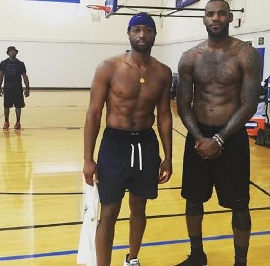 皇马队内有部分球员希望哈维（皇马部分球员盼哈维）