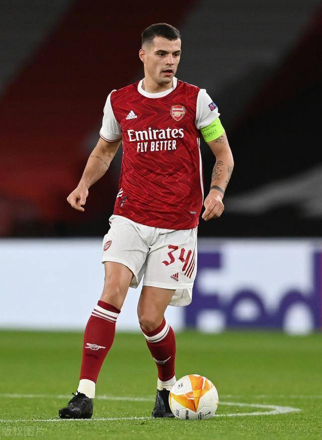 公牛内线受限难挽败局（内线受制，公牛难逃失利）